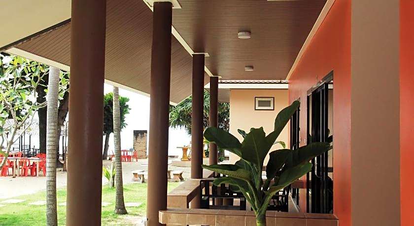 Lanta Bee Garden Bungalows