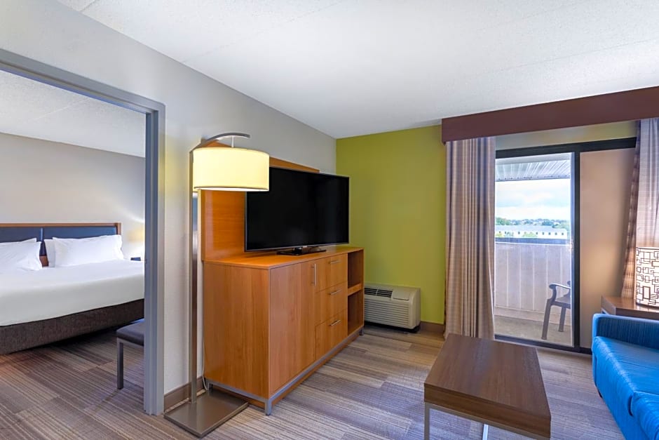 Holiday Inn Express Hotel & Suites Philadelphia - King of Prussia by IHG