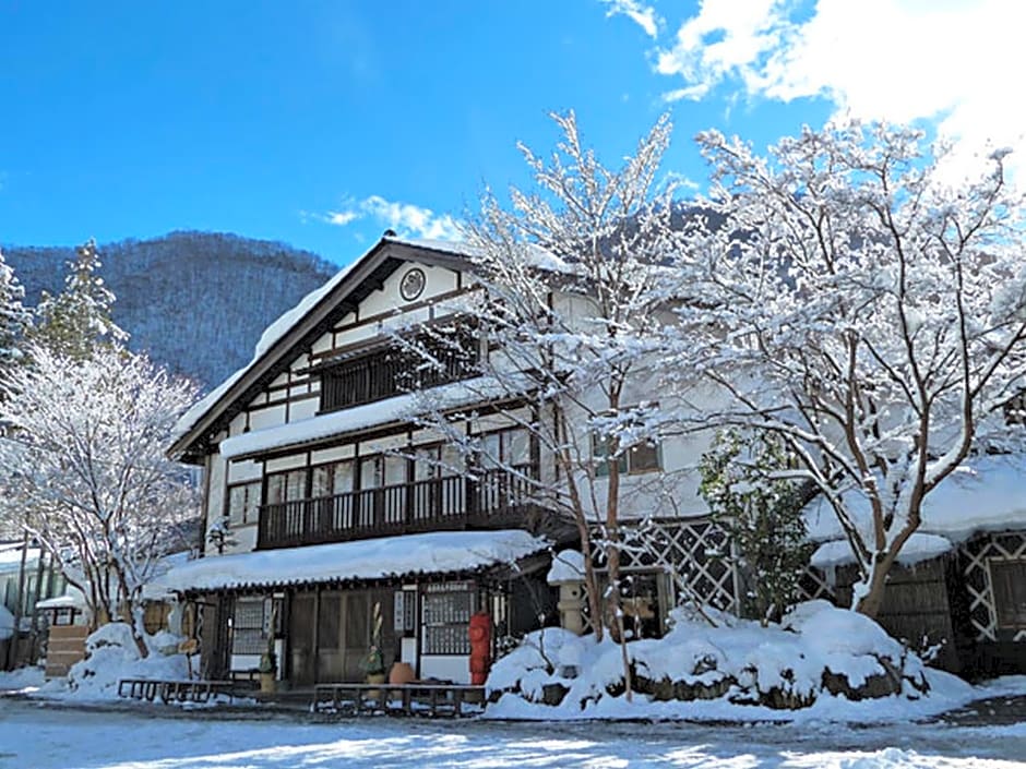 Honke Bankyu Hot Spring Ryokan