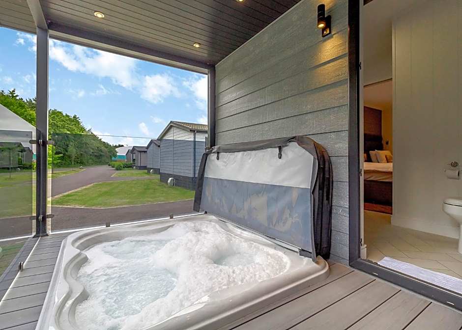 The Essex Golf And Country Club