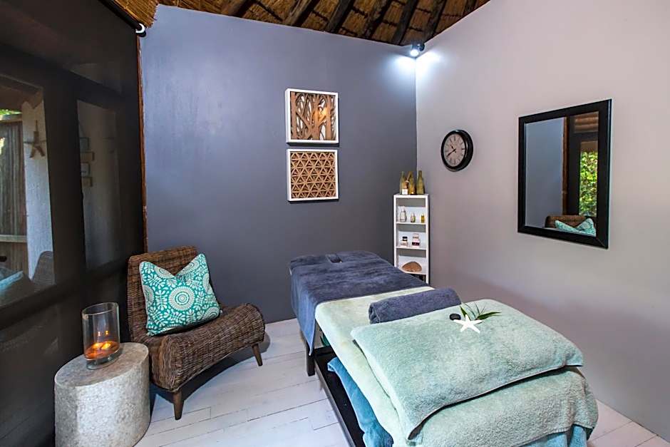 Thonga Beach Lodge