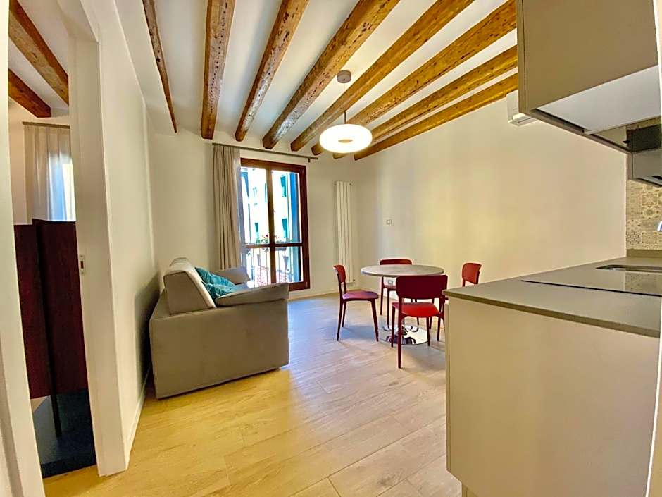 Suite House new apartments wi fi Venice island