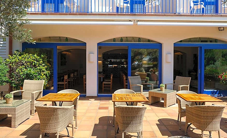 Hotel Blaumar Cadaqués by Fimedhotels