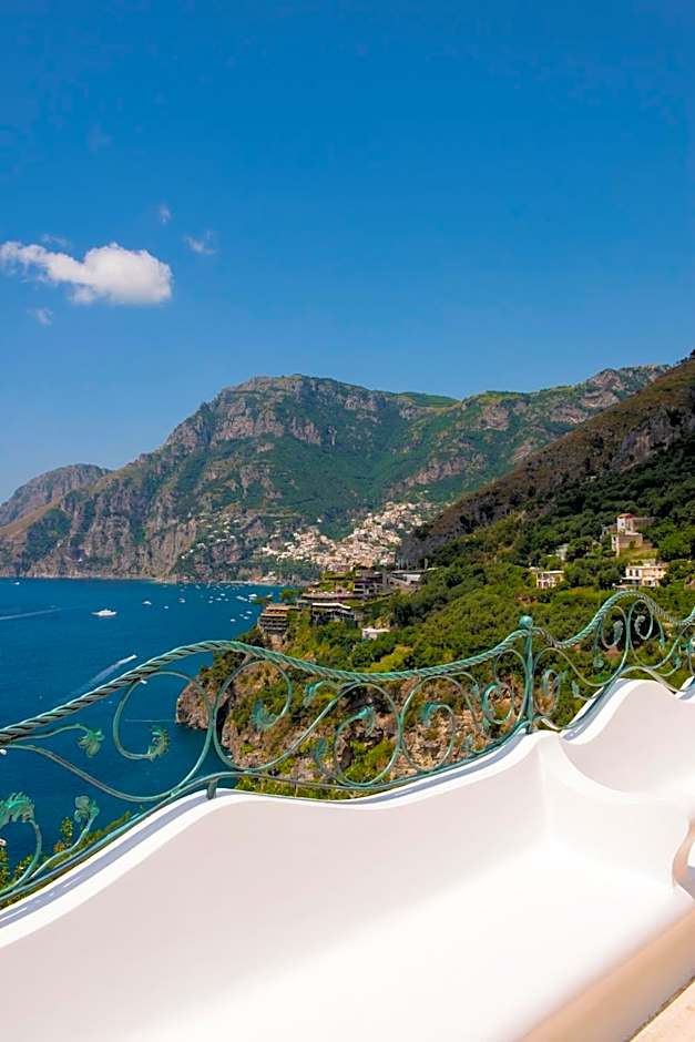 Villa Santa Chiara Positano Suites