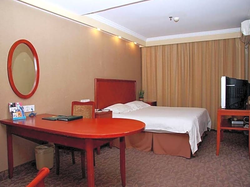 GreenTree Inn Changzhou Times Plaza Business Hotel