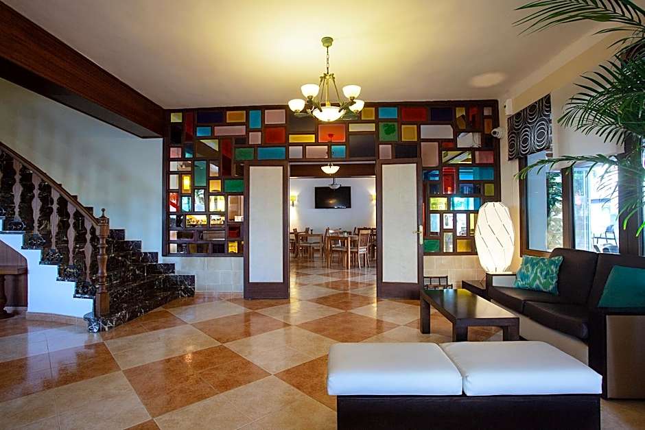Hotel Ses Puntetes