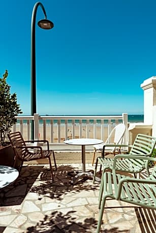 Family Room with Terrace