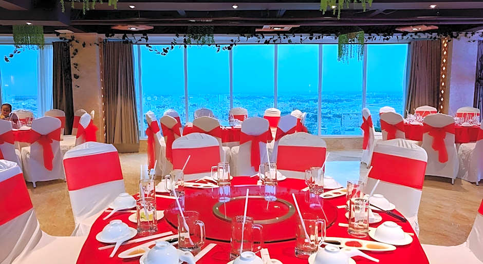 Holiday One Hotel
