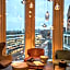 Motel One Berlin-Upper West