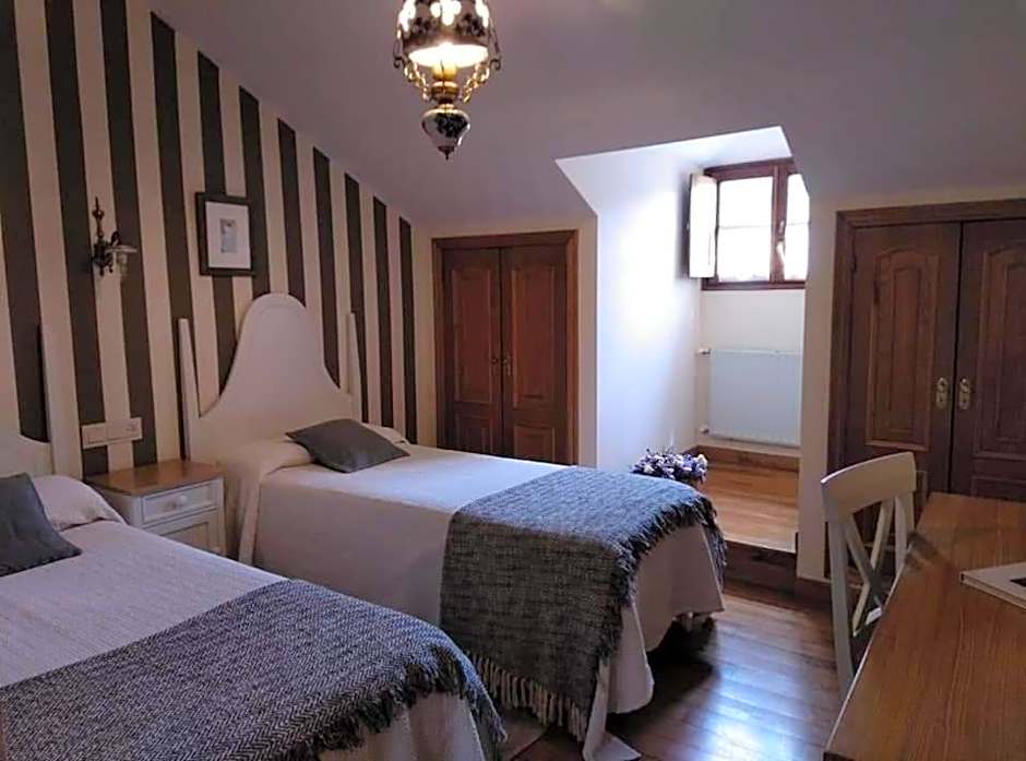 HOTEL RURAL OSCOS