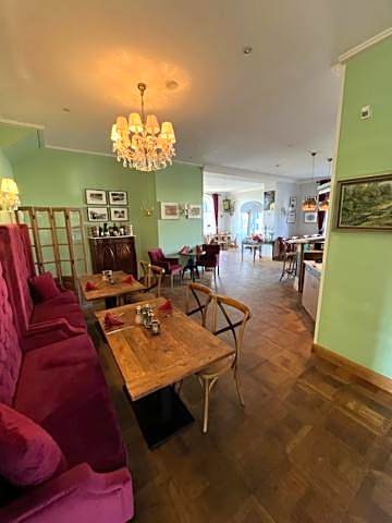 Hotel & Restaurant Raueneck