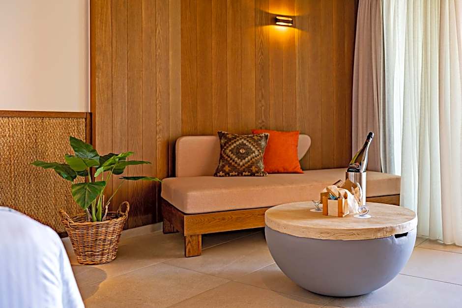 Minos Ambassador Suites & Spa - Adults only