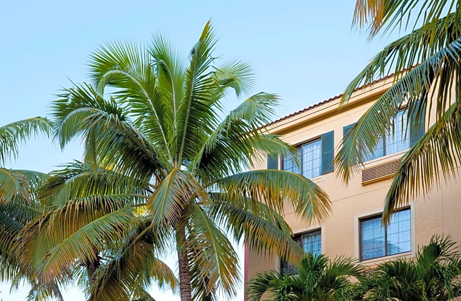 Staybridge Suites Naples - Gulf Coast, an IHG Hotel