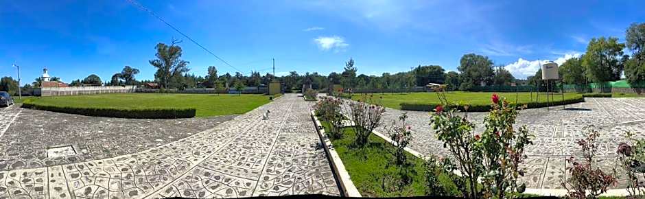 Hotel Renacer