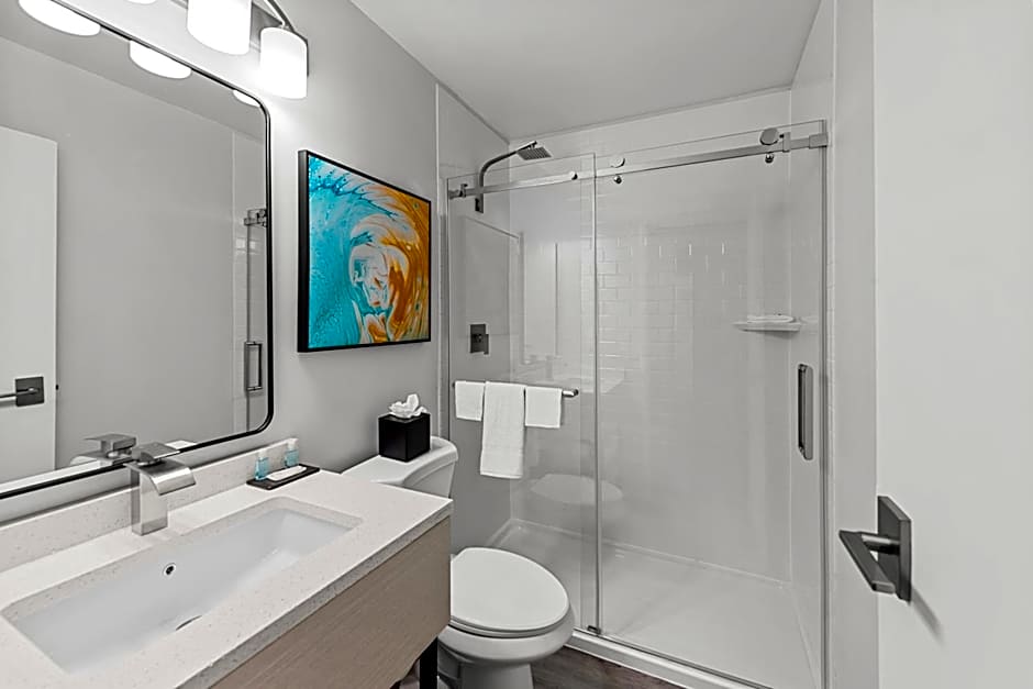 MainStay Suites Columbus North - Worthington