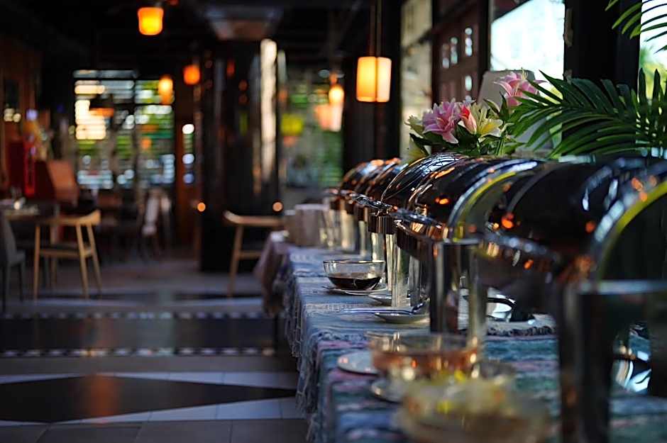 Letana Hotel Samuprakarn