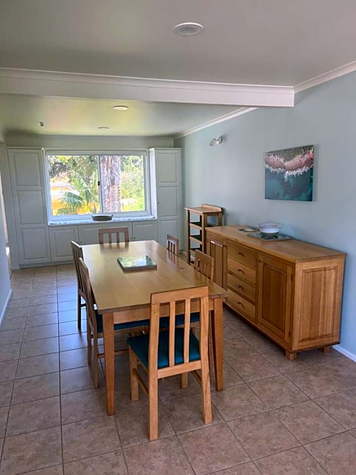 Tathra Beach House Holiday Apartments