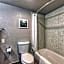 Amanzi Hotel, Ascend Hotel Collection