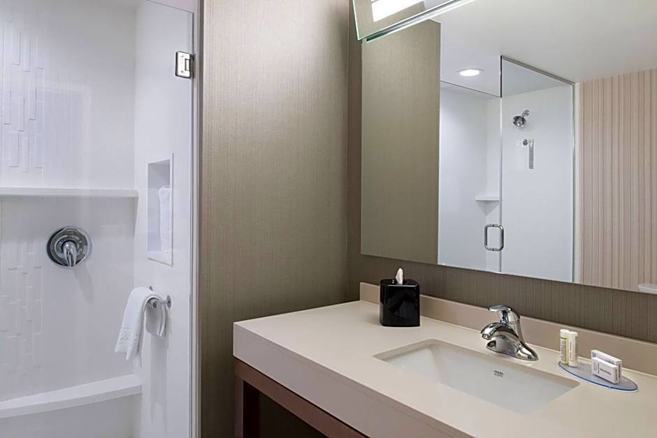 Courtyard by Marriott Detroit Farmington Hills