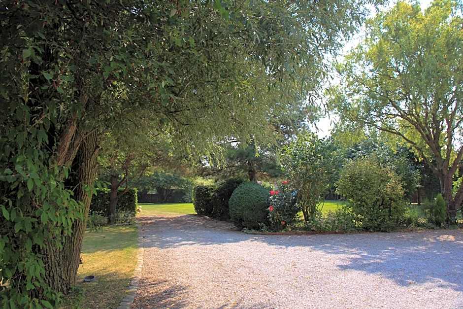 Au Coeur Des Hôtes