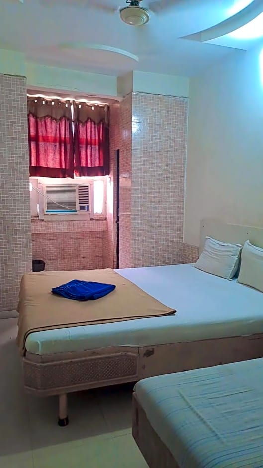 Hotel Gitanjali Kalupur(Relief Road)