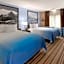 Super 8 by Wyndham Longmont/Twin Peaks
