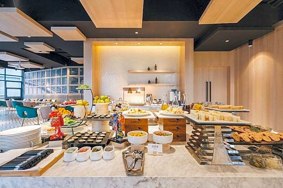 Atour Hotel Xi'an Gaoxin Jinye Road Branch                                                 