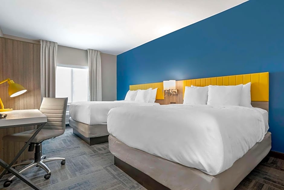 Comfort Inn & Suites