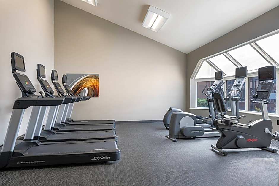 Courtyard by Marriott Pleasanton