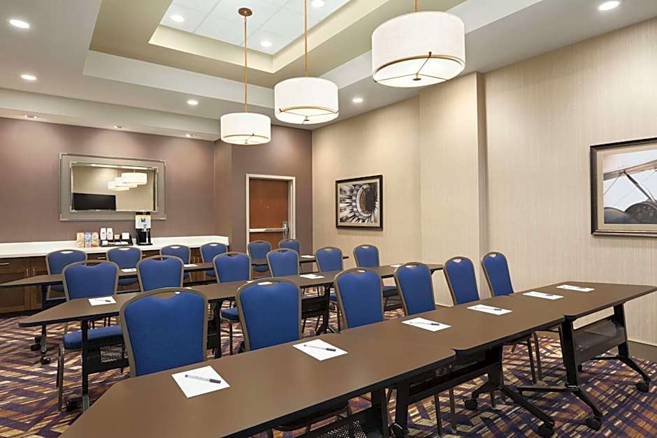 Hampton Inn By Hilton & Suites Seattle/Renton, Wa