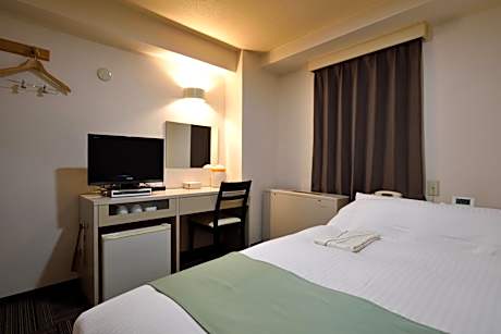 Double Room with Small Double Bed - Jozenji Street Side - Smoking