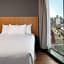 Hyatt Place Boston/Seaport District