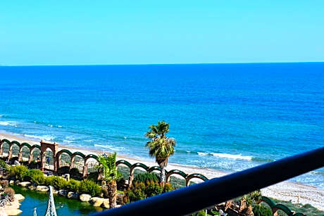 Precioso apartamento con vistas al mar