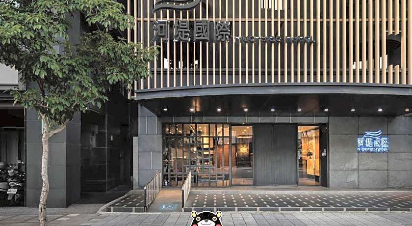 The Riverside Hotel International