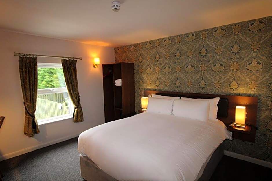 rooms @ the dolau inn