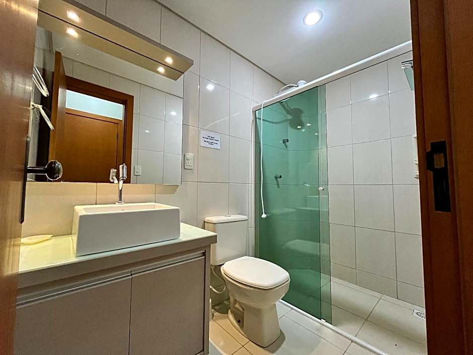 B956 - Apartamento 2 quartos p/6 pessoas em Bombas