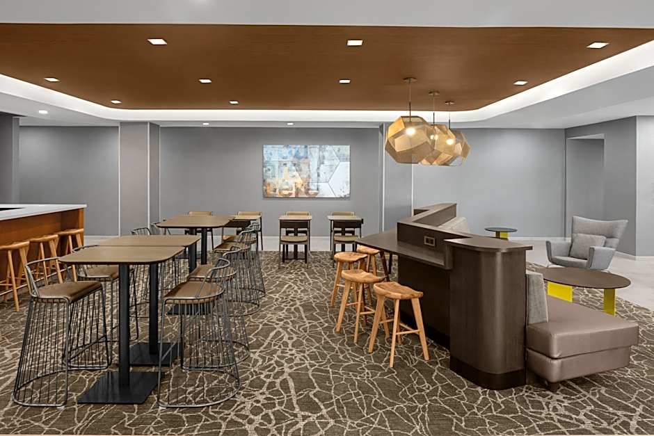 SpringHill Suites by Marriott Grand Rapids Airport Southeast