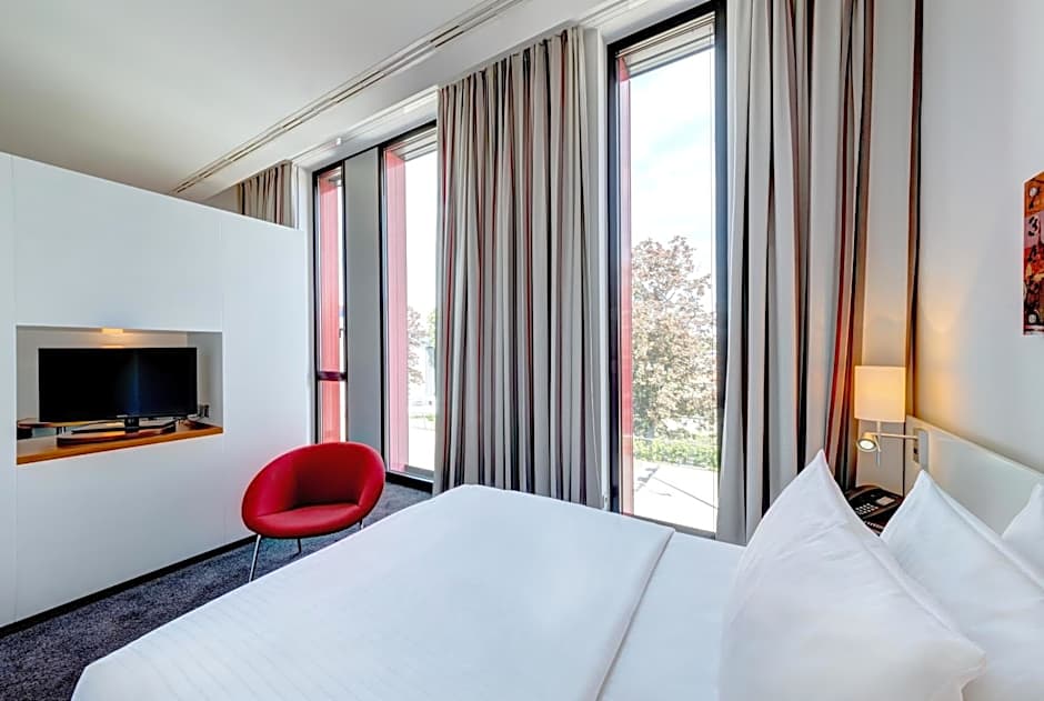 Hilton Garden Inn Stuttgart Neckarpark