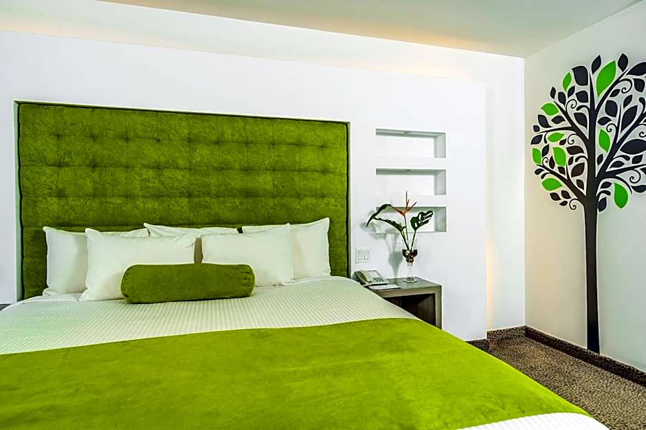 Riande Aeropuerto Hotel Casino