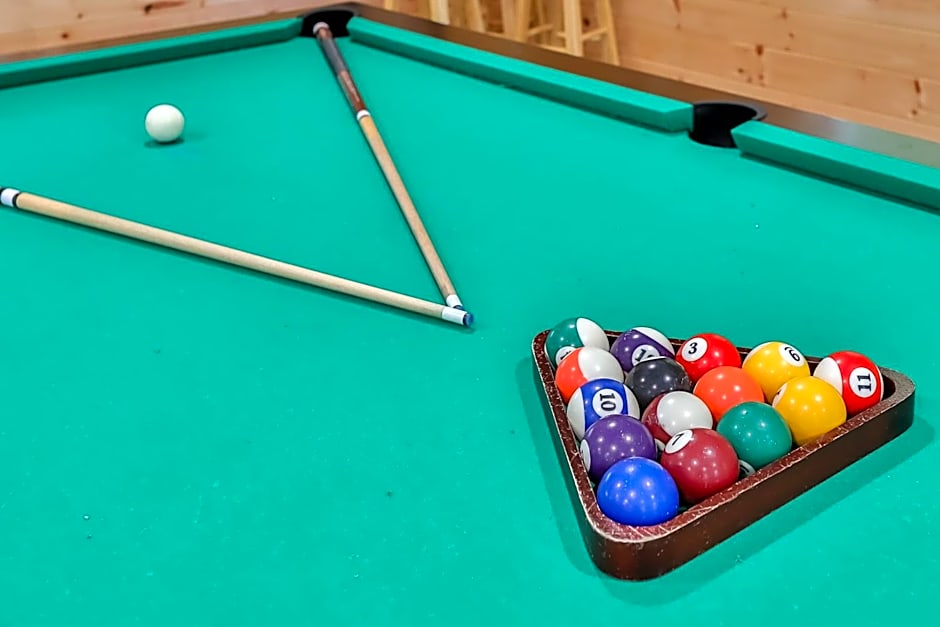 Matterhorns Hunter Lodge