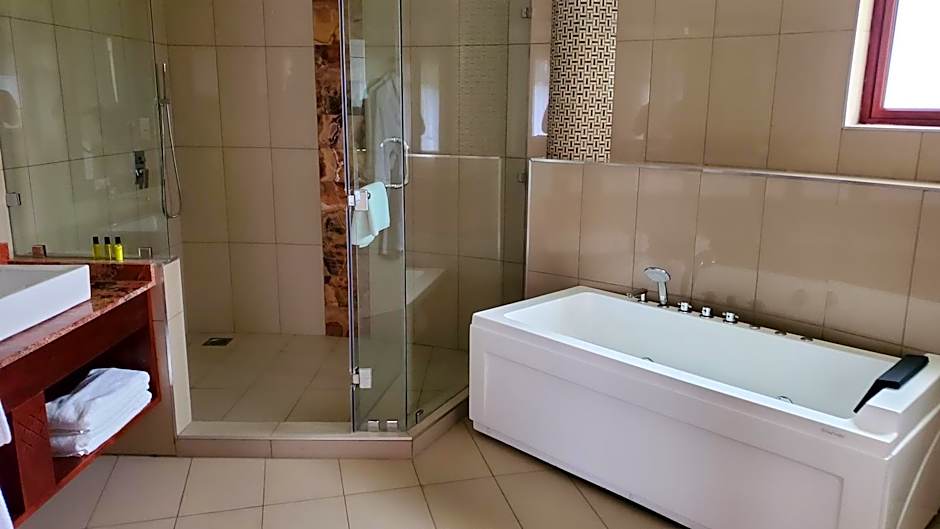 Hermosa Garden Hotel