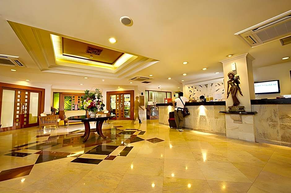 Puri Kiic Golf View Hotel