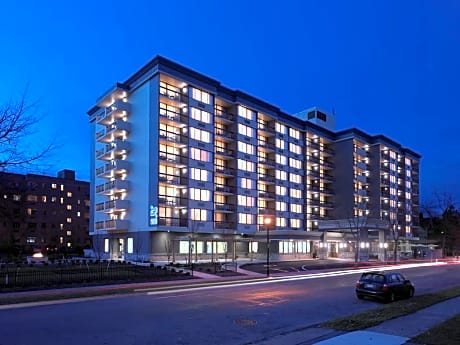 The Strathallan Rochester Hotel & Spa - a DoubleTree by Hilton