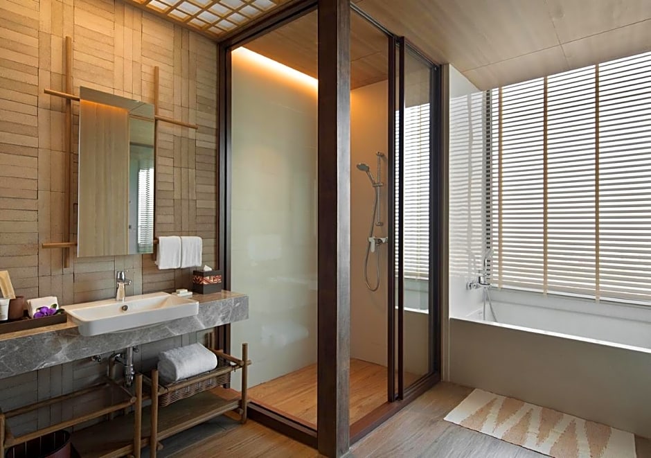 Ad Lib Hotel Khon Kaen