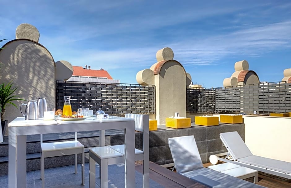 Sixtytwo Hotel