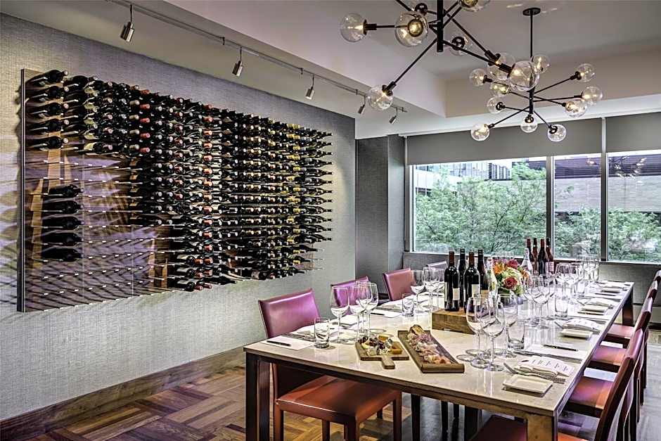 Hyatt Centric Chicago Magnificent Mile