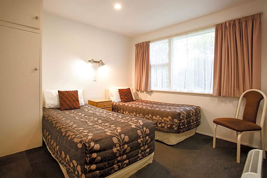 Casino Court Motor Lodge