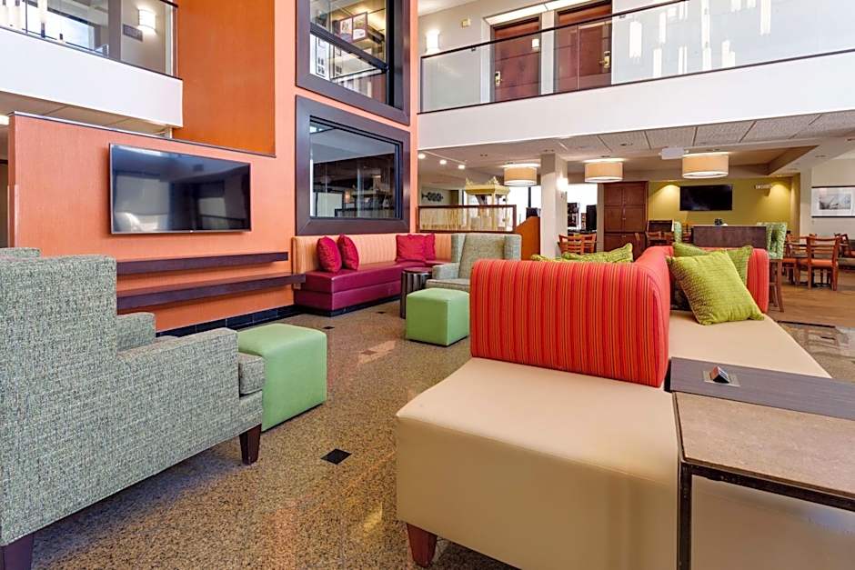 Drury Inn & Suites Denver Tech Center