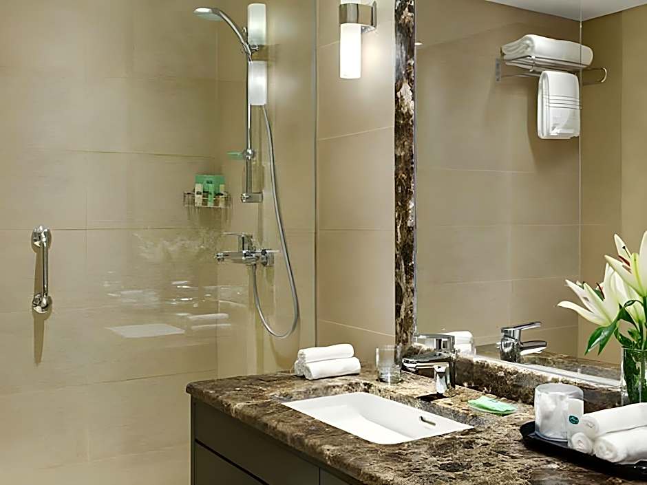 Courtyard by Marriott Jazan