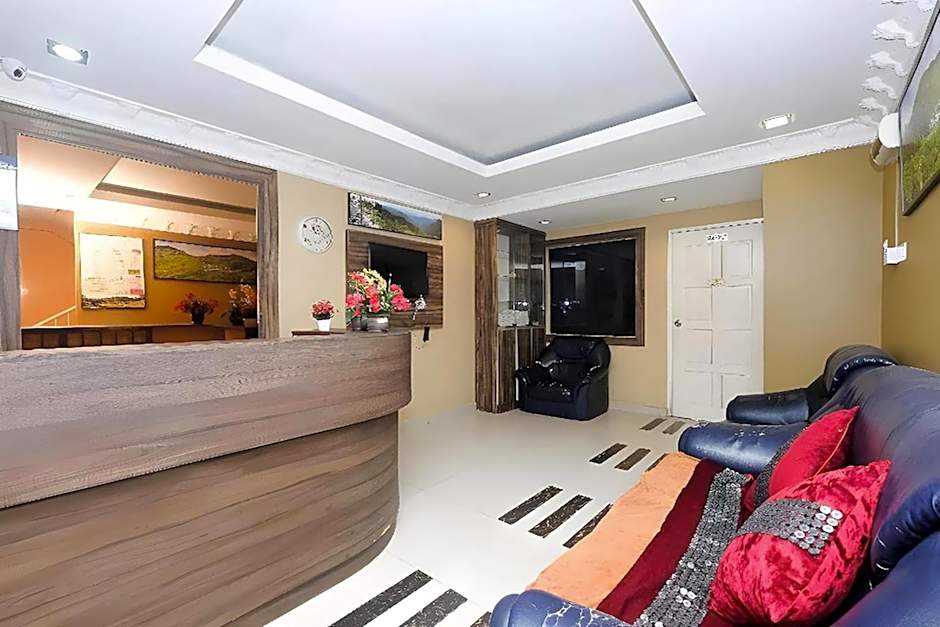 Super OYO 1152 Heaven Hill 2